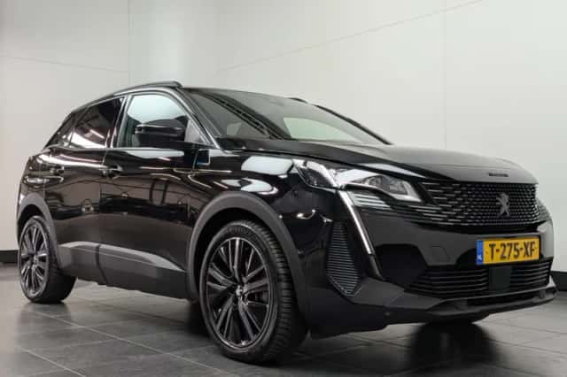 Peugeot 3008 (2023) thumbnail 2