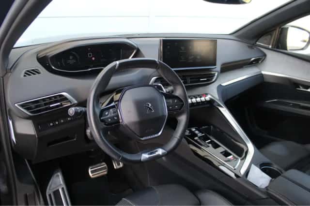 Peugeot 3008 (2023) thumbnail 5