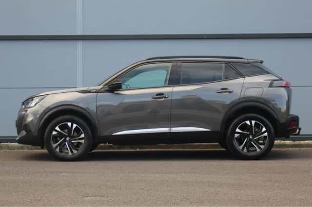 Peugeot 2008 (2023) thumbnail 2
