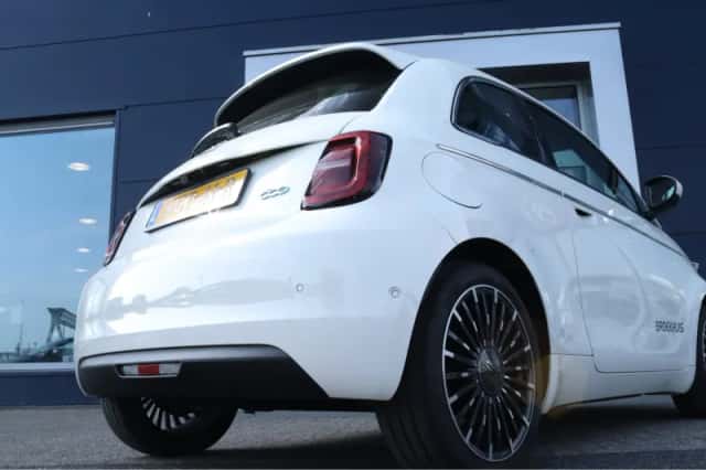 Fiat 500e (2025) thumbnail 17