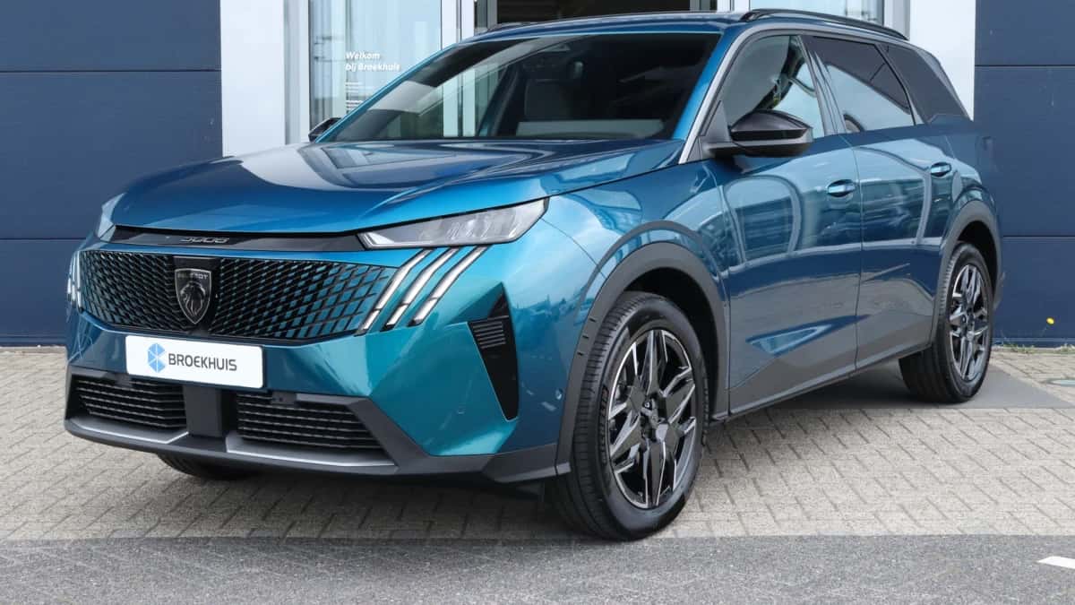 Peugeot 5008 (2025) — foto 1