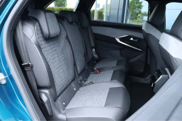 Peugeot 5008 (2025) thumbnail 19