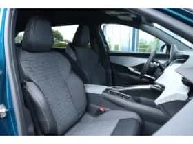 Peugeot 5008 (2025) thumbnail 4