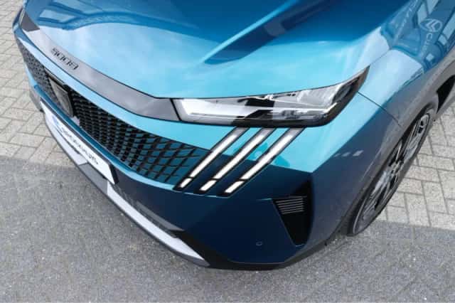 Peugeot 5008 (2025) thumbnail 8