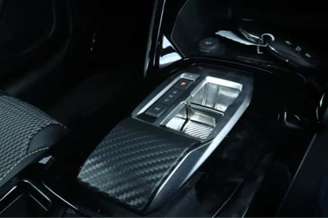 Peugeot 208 (2025) thumbnail 16