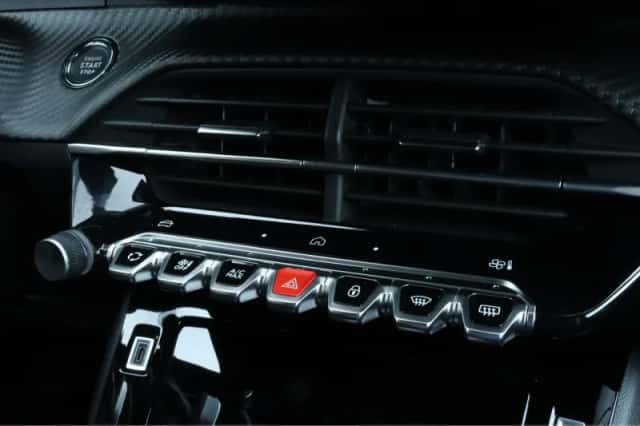 Peugeot 208 (2025) thumbnail 21