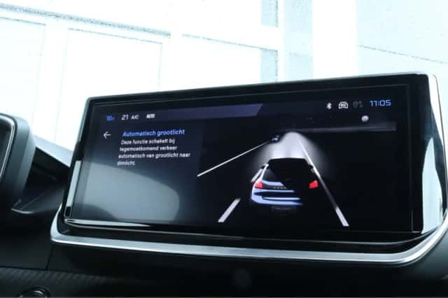 Peugeot 208 (2025) thumbnail 25