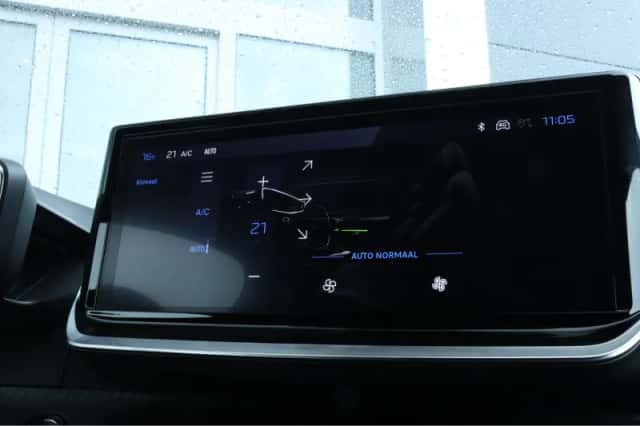 Peugeot 208 (2025) thumbnail 30