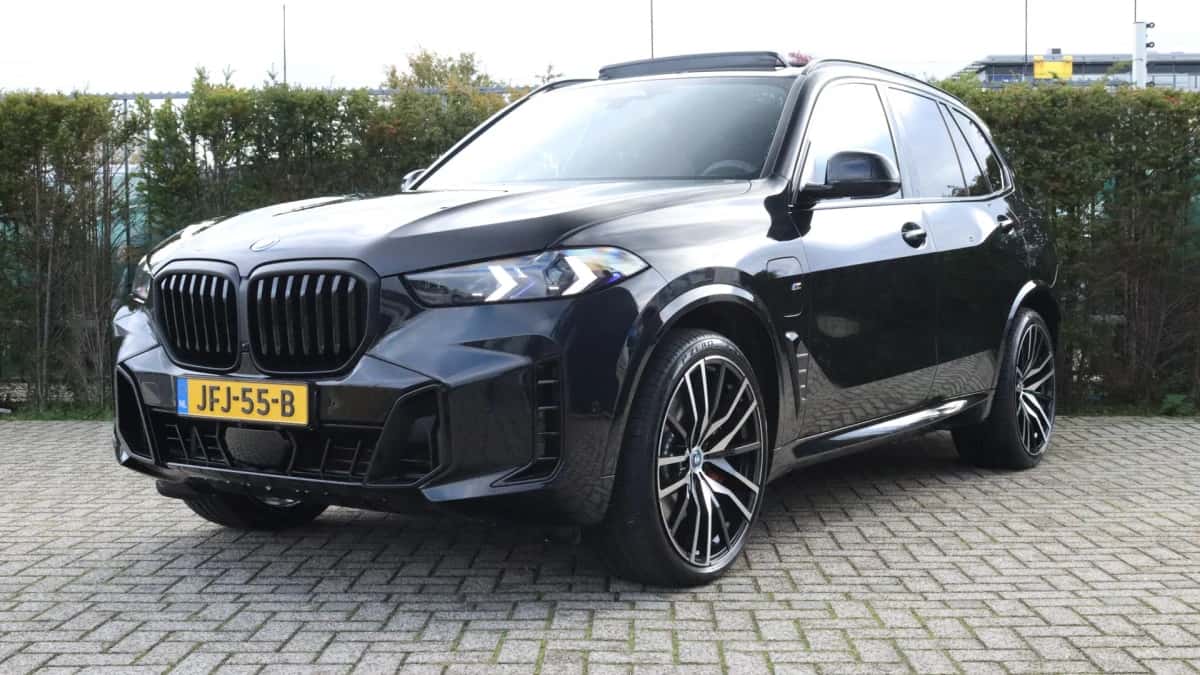 BMW X5 (2025) — foto 1
