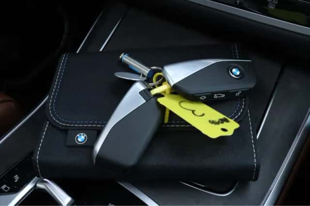 BMW X5 (2025) thumbnail 38
