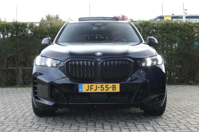 BMW X5 (2025) thumbnail 44
