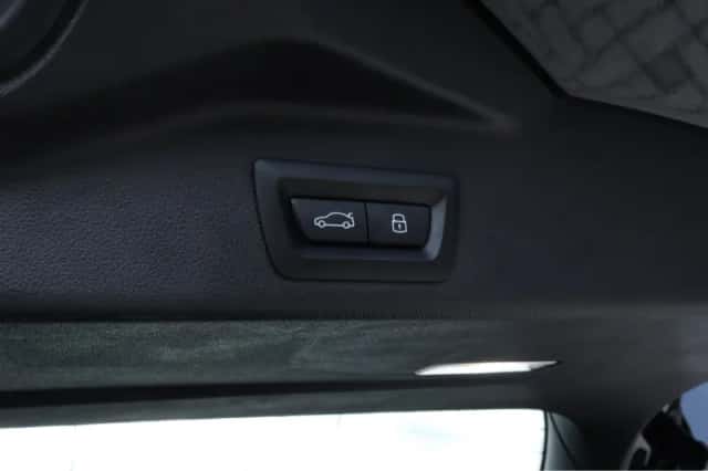 BMW X5 (2025) thumbnail 7