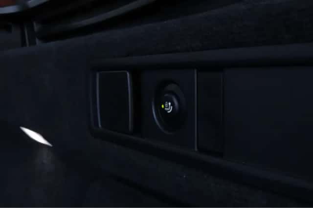 BMW X5 (2025) thumbnail 8