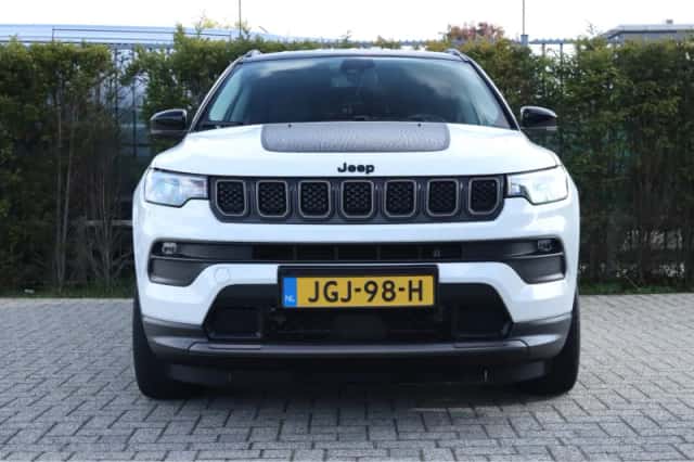 Jeep Compass (2022) thumbnail 11