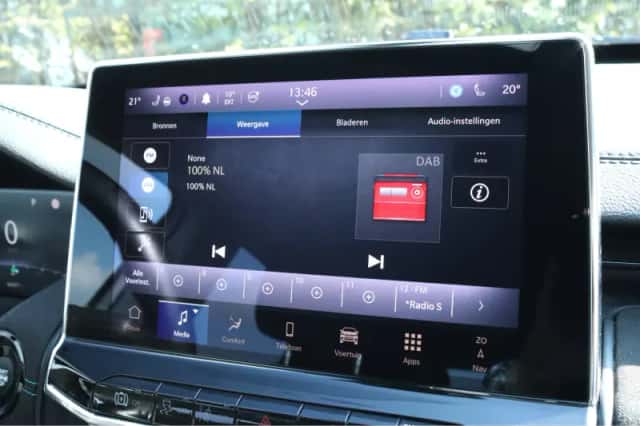 Jeep Compass (2022) thumbnail 25