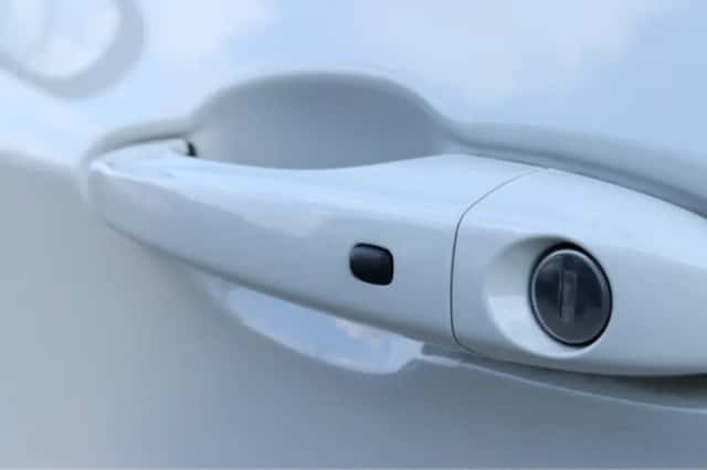 Jeep Compass (2022) thumbnail 10