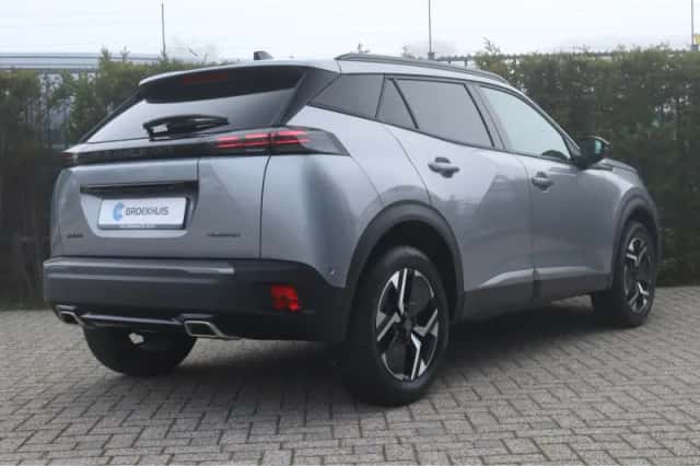 Peugeot 2008 (2025) thumbnail 2