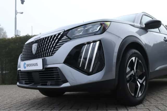 Peugeot 2008 (2025) thumbnail 6