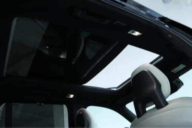 Volvo XC90 (2020) thumbnail 24