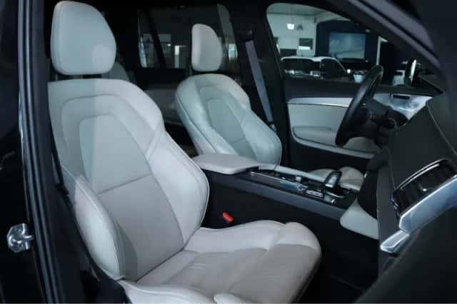 Volvo XC90 (2020) thumbnail 25