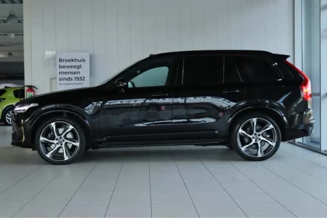 Volvo XC90 (2020) thumbnail 9