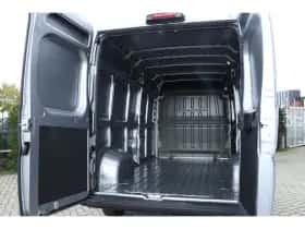 Peugeot Boxer (2024) thumbnail 3