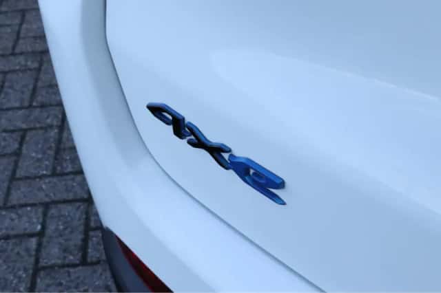 Jeep Compass (2022) thumbnail 14