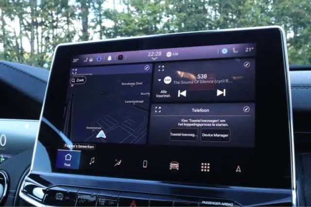 Jeep Compass (2022) thumbnail 25