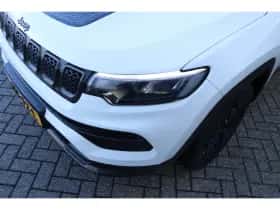 Jeep Compass (2022) thumbnail 7