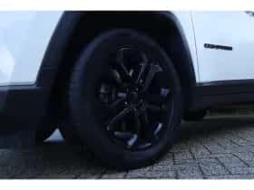Jeep Compass (2022) thumbnail 8