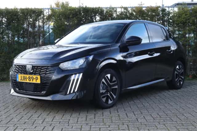 Peugeot 208 (2025) thumbnail 1