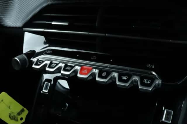 Peugeot 208 (2025) thumbnail 20