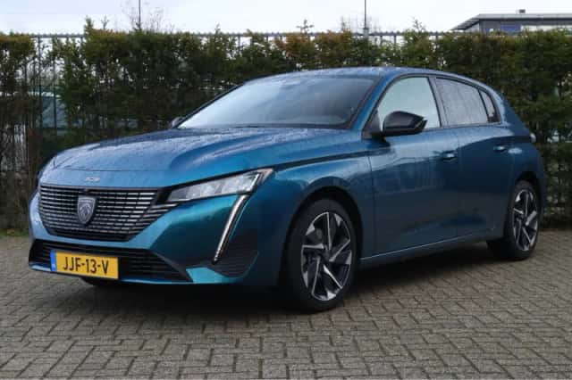 Peugeot 308 (2025) thumbnail 1