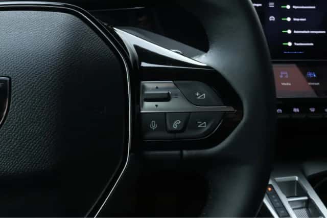 Peugeot 308 (2025) thumbnail 32