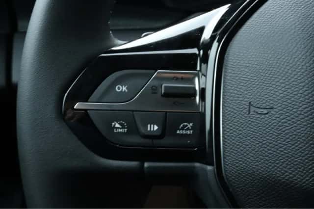 Peugeot 308 (2025) thumbnail 33