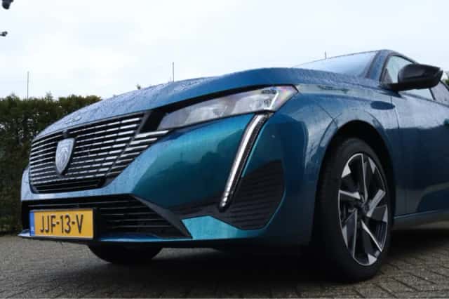 Peugeot 308 (2025) thumbnail 5