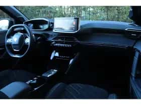 Peugeot 208 (2025) thumbnail 4