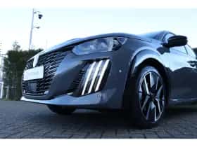 Peugeot 208 (2025) thumbnail 5