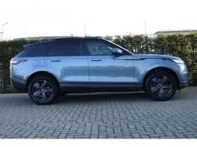 Land Rover Range Rover Velar (2023) thumbnail 11