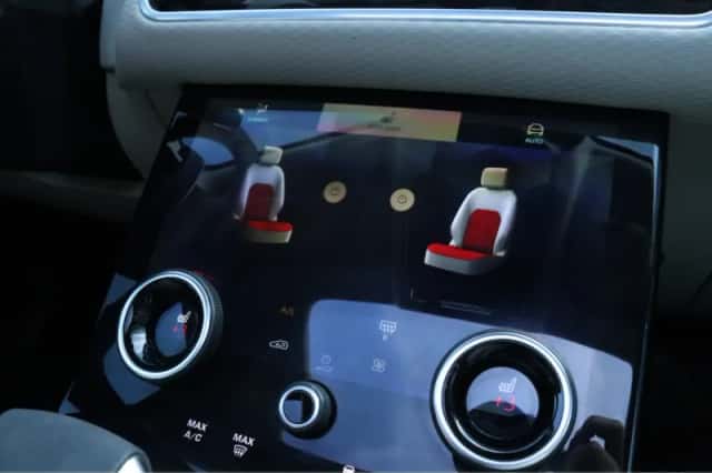 Land Rover Range Rover Velar (2023) thumbnail 24