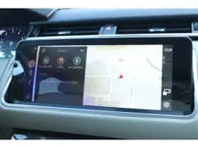 Land Rover Range Rover Velar (2023) thumbnail 27