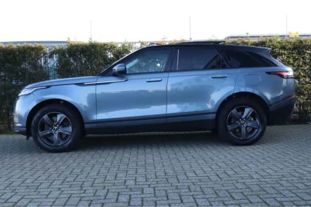 Land Rover Range Rover Velar (2023) thumbnail 6