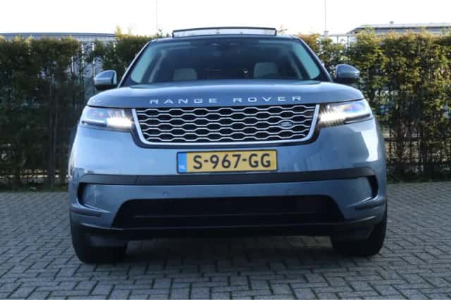 Land Rover Range Rover Velar (2023) thumbnail 10