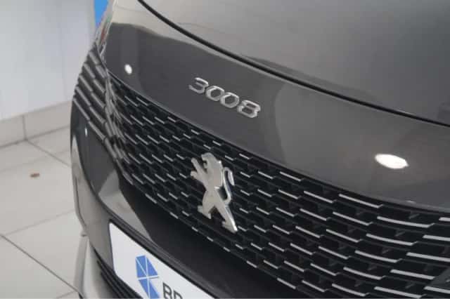 Peugeot 3008 (2023) thumbnail 12