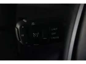 Peugeot 3008 (2023) thumbnail 20
