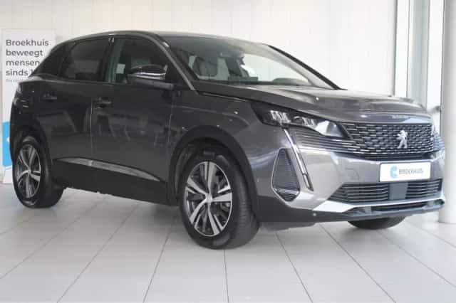 Peugeot 3008 (2023) thumbnail 3
