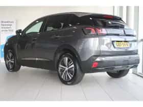 Peugeot 3008 (2023) thumbnail 7
