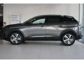 Peugeot 3008 (2023) thumbnail 8