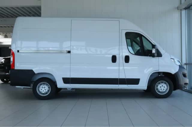 Opel Movano (2024) thumbnail 9