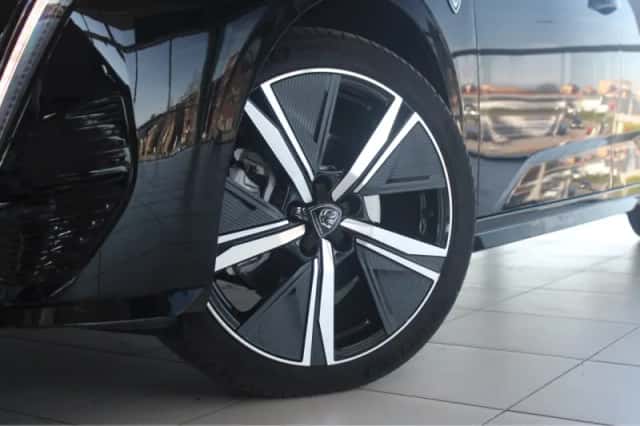 Peugeot 308 (2024) thumbnail 11